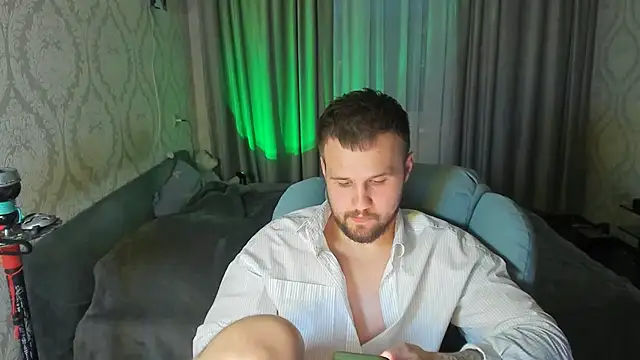 Vladik_b: вебкам-шоу