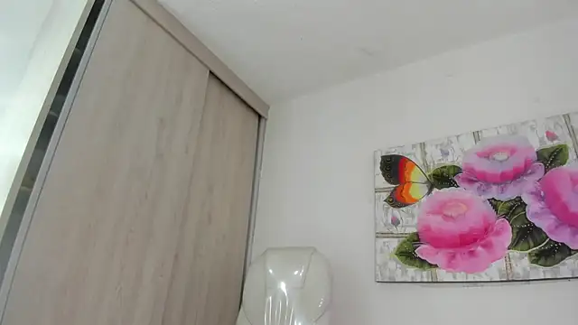 Pokazy przed kamerką – barbie_ds