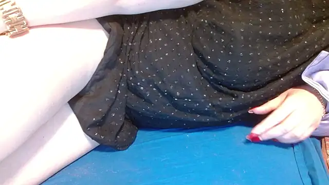 martachatte Adlı Modelin Canlı XXX Sohbeti