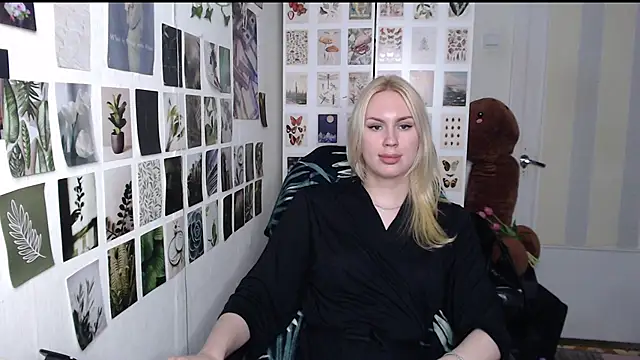 Pokazy przed kamerką – CapriScorpion