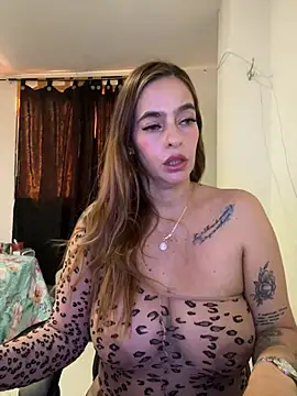 Alessandra_Schmoll Adlı Modelin Canlı XXX Sohbeti