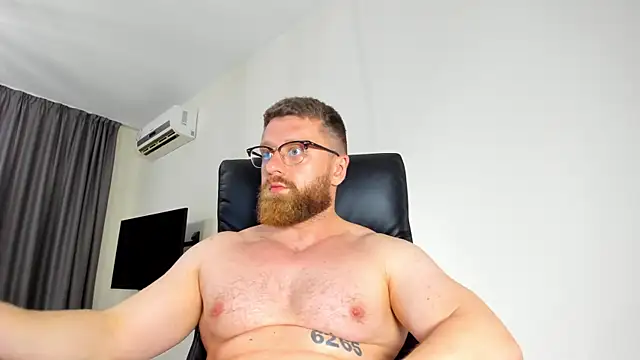 Findom_guy Adlı Modelin Canlı XXX Sohbeti
