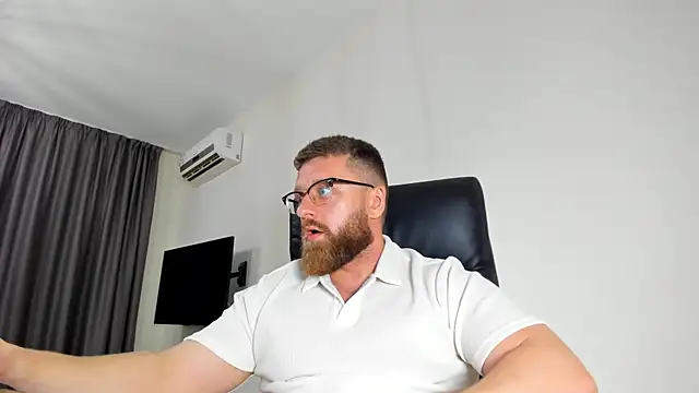 Findom_guy: онлайн-секс-чат