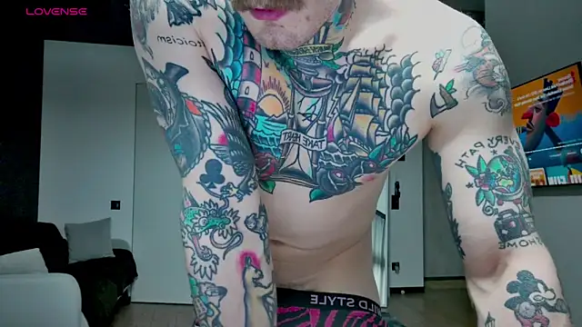 Show modela white_King9999 na web-kameri