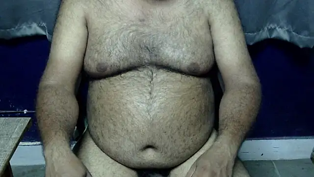 hairysubcub_70 网络视讯表演