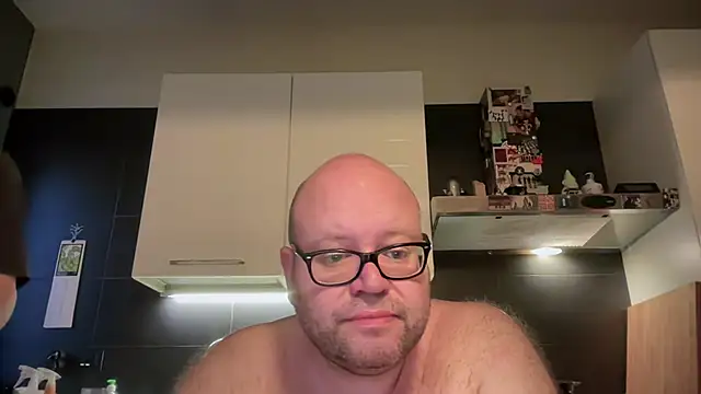 theitalianbear Webcam show