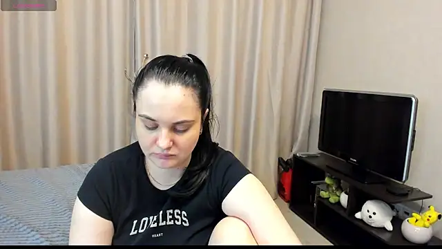 AlanaBrox live XXX chat