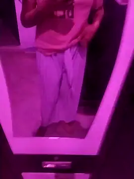 عرض كام NRI_brutal_couple