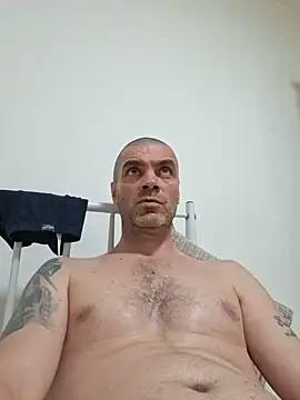 Chat XXX ao vivo de MASTERBALCANIAN