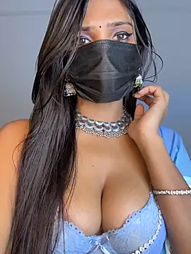 Chat +18 de Lovely_Babiee ao vivo