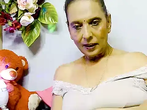 XXX chat uživo modela Hot_queen58