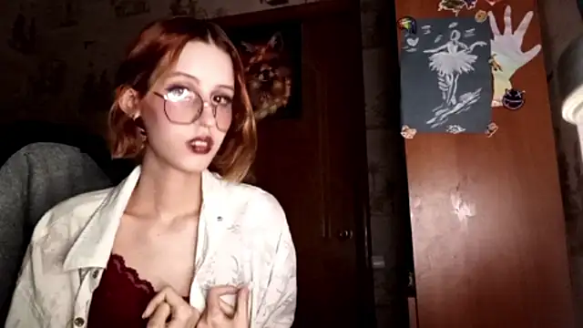 Živý XXX chat SirenFrost