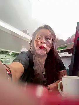 katialatimaecha's Live XXX Chat