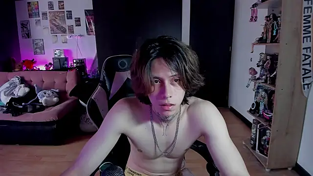 xIce_Boy Live XXX-chat