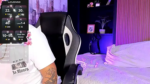 XXX chat uživo modela CasperMilers