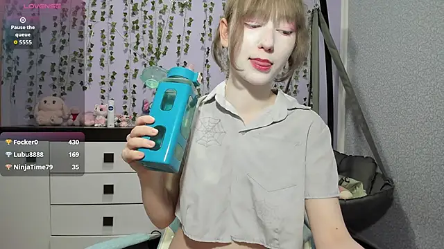 Chat XXX en directo de Yoonhee_ki