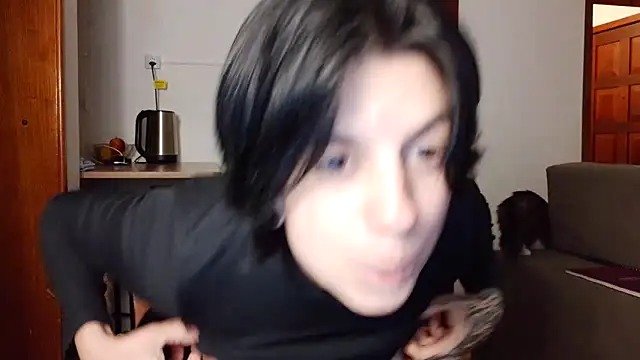 Онлайн чат XXX kyslrana