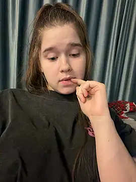 HornyGirlH Chat XXX in diretta
