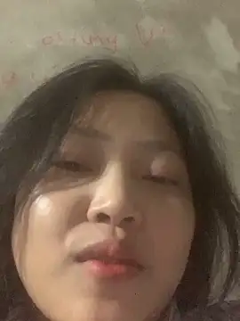 hinami-lo Show Webcam