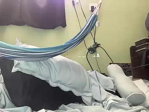 XXX chat uživo modela lavender_spits