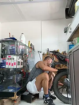 Paul22cm- webkamerás műsora