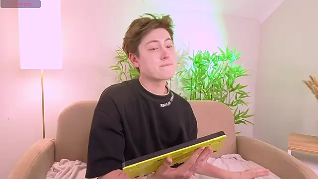 Mark_Ian_n Webbikameraesitys