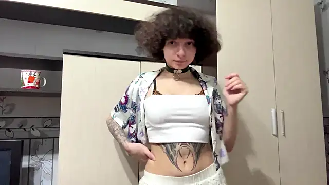 Nikatyanxx's Webcam Show
