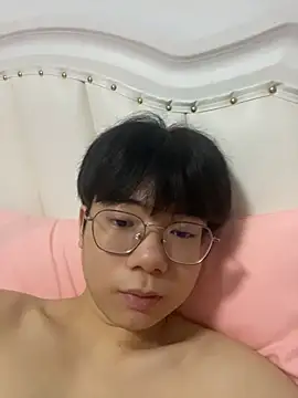 MMM-520 在線直播表演