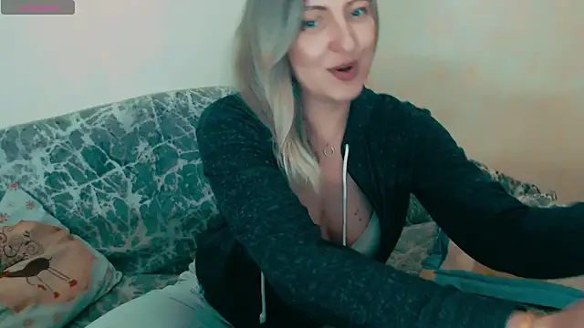 ElysonLang Adlı Modelin Canlı XXX Sohbeti