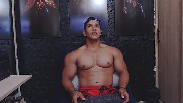 viktor_herrera 在線直播表演