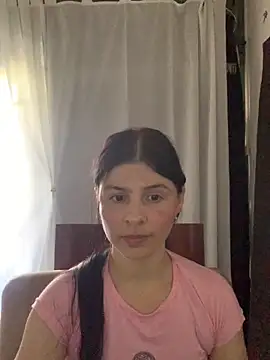 Estefani_32 라이브 XXX 채팅