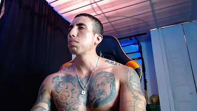 Adam_Hudsond's Webcam Show