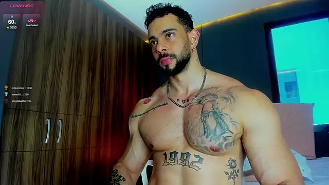 massimo_visconti Live XXX Chat