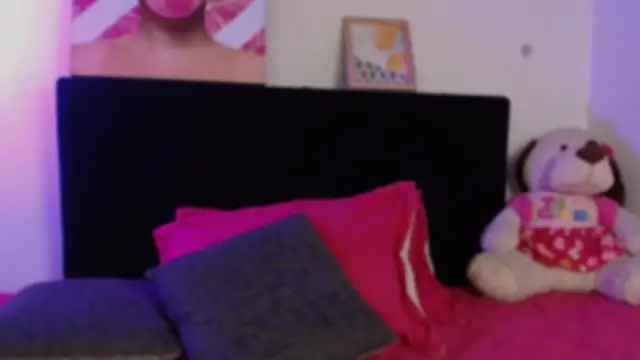 Živý XXX chat Miia_coollins
