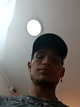 Damian_Garciaa 在線直播表演