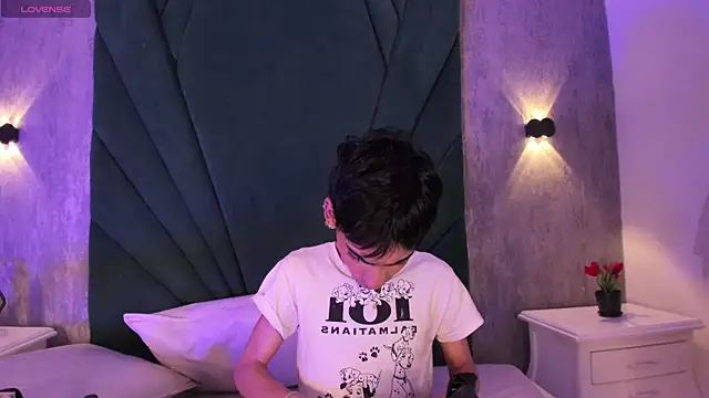 Andy_vergara1's Webcam Show