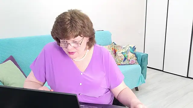 دردشة Sandra_Sunrise الجنسية المباشرة