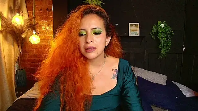 Sala de chat en directo de sahra_taylor_