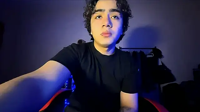_ELIGOS_'s Webcam Show