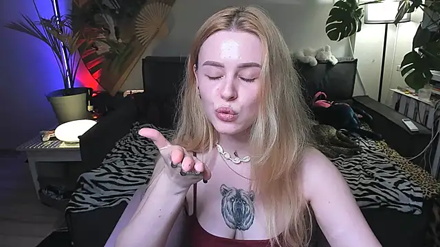 Alexa_Pirs 라이브 XXX 채팅