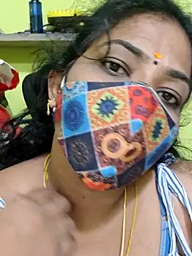دردشة Tamil_Mithra الجنسية المباشرة
