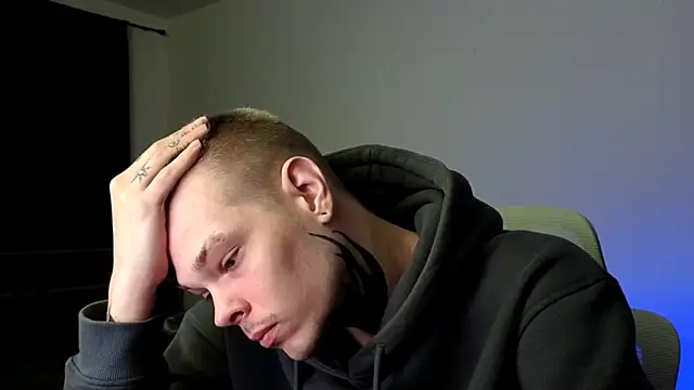 DENIS_HERE Live XXX-chat