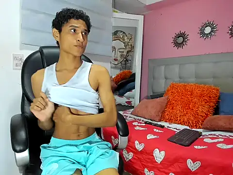Xavier-Fox's Live XXX Chat