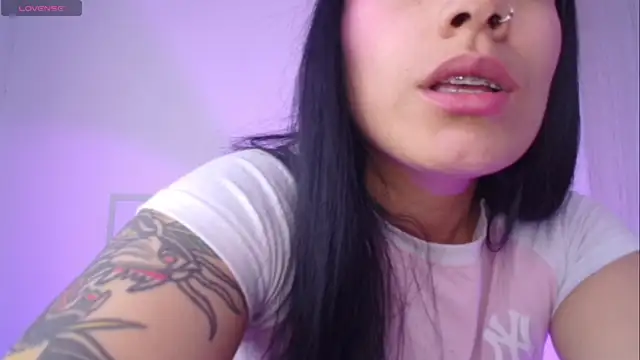 Millie_bobby's Live XXX Chat