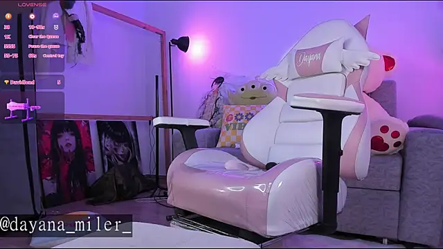 Czat XXX na żywo – _dayana_miler