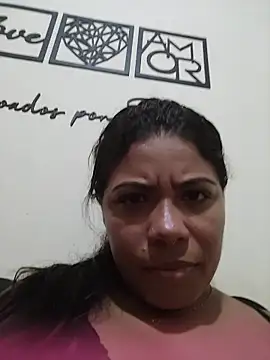 Chatroom XXX en direct de IndiaPozuda_