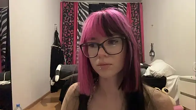 WifeAileen – Live XXX-chat