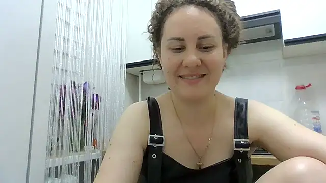 MeadowEyes' Live XXX Chat