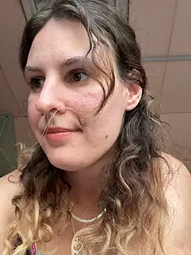 Show modela ancouple90s na web-kameri