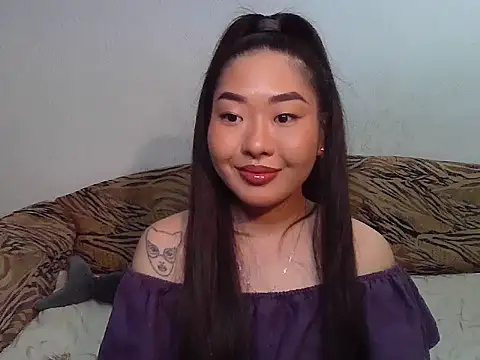 Aleksa_Blackdream Chat XXX in diretta